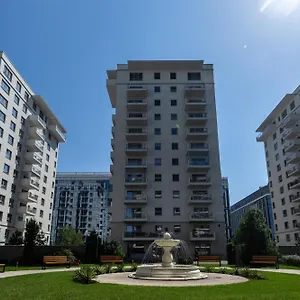  דירה Ultimate Living Experience - Modern & Free Parking Near Romexpo רומניה